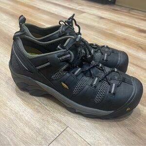 KEEN Utility Men’s Size 9 WIDE Atlanta Cool Steel Toe Work Shoes Black Gray
